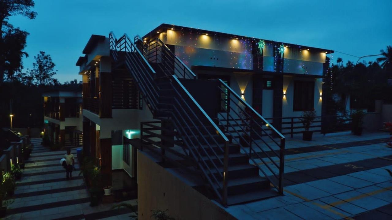 Milestone Inn Sultan Bathery Εξωτερικό φωτογραφία