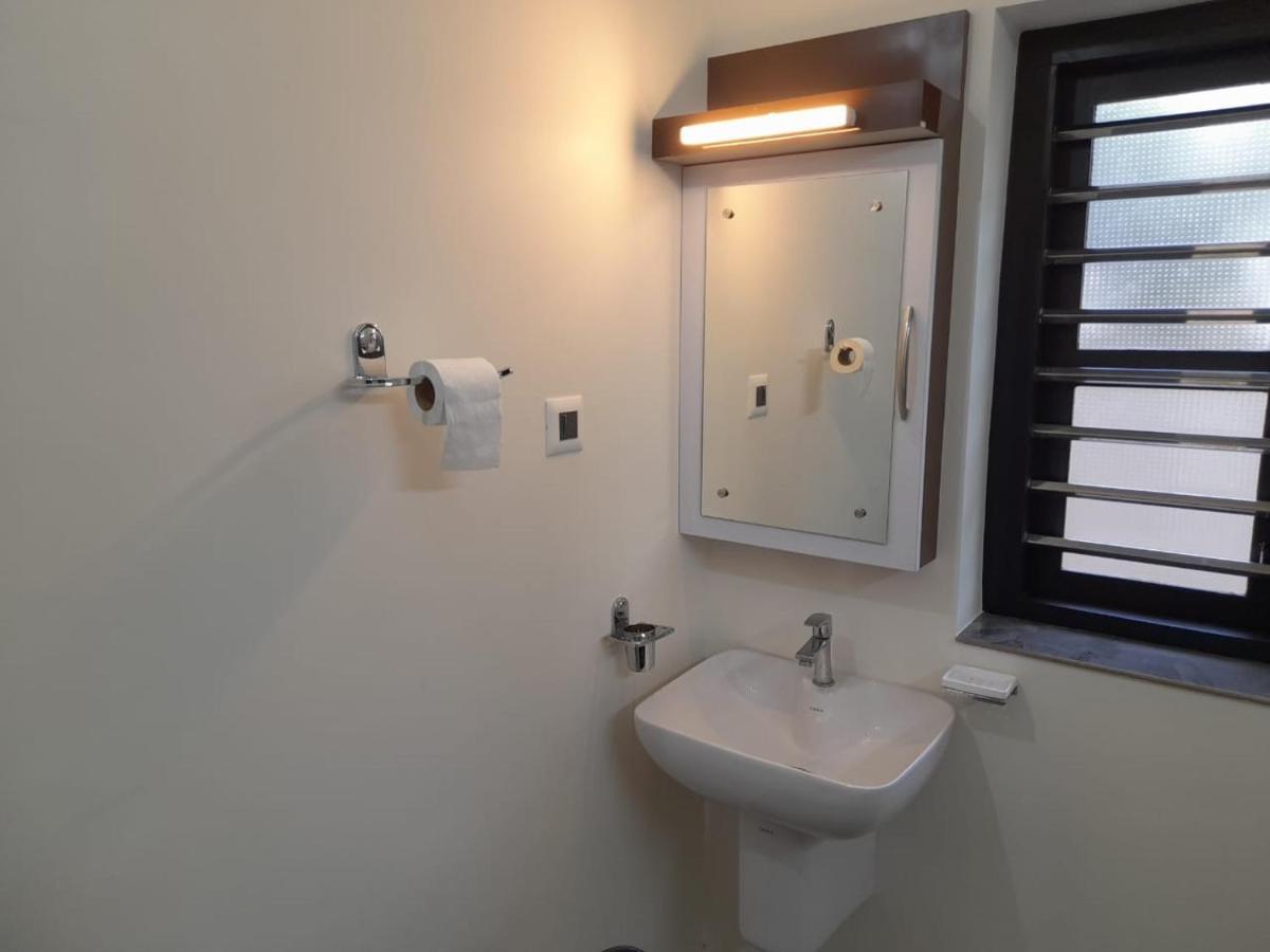Milestone Inn Sultan Bathery Εξωτερικό φωτογραφία